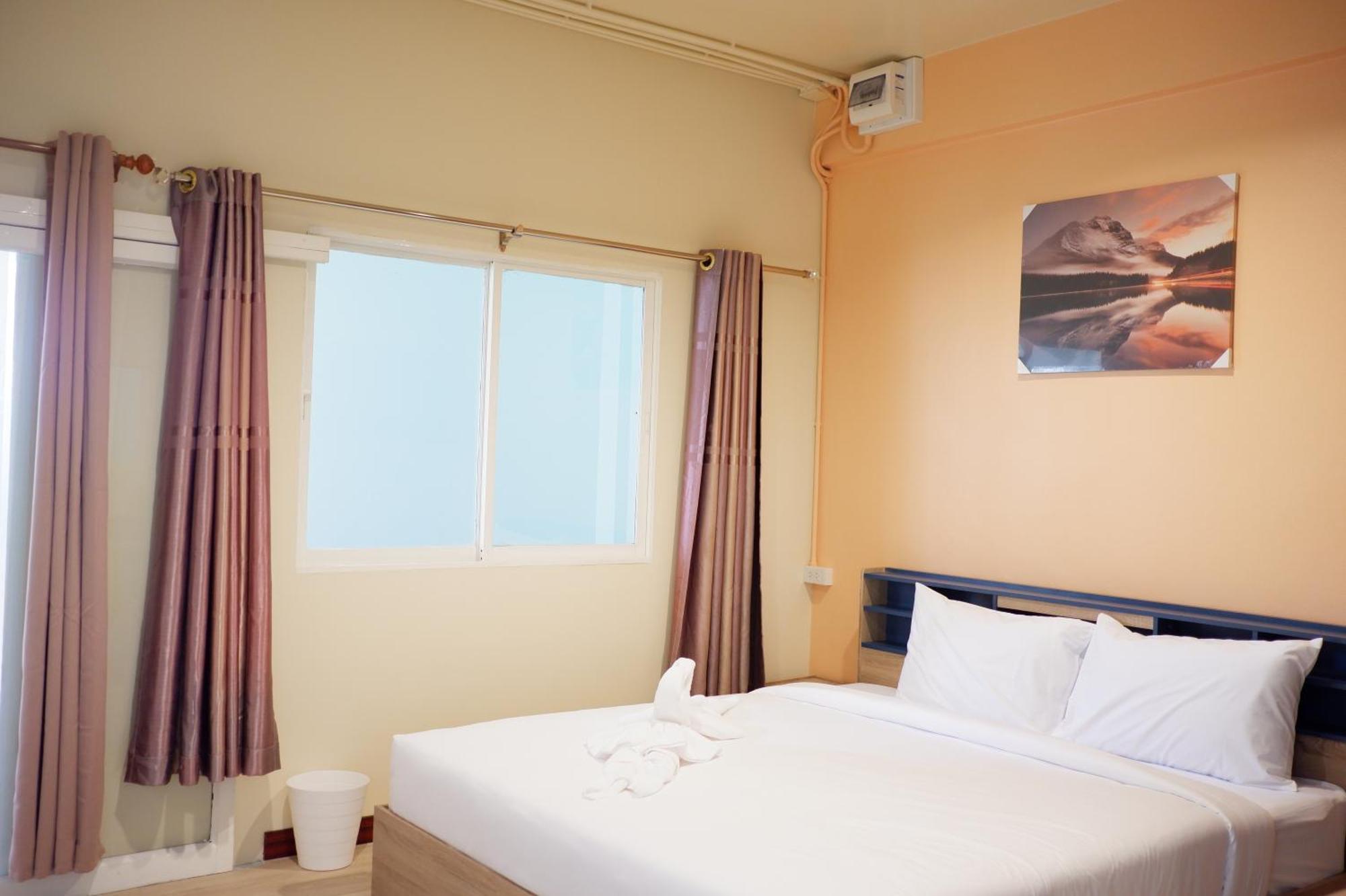 Supachai Inn Ban ba Ngan Ngoại thất bức ảnh